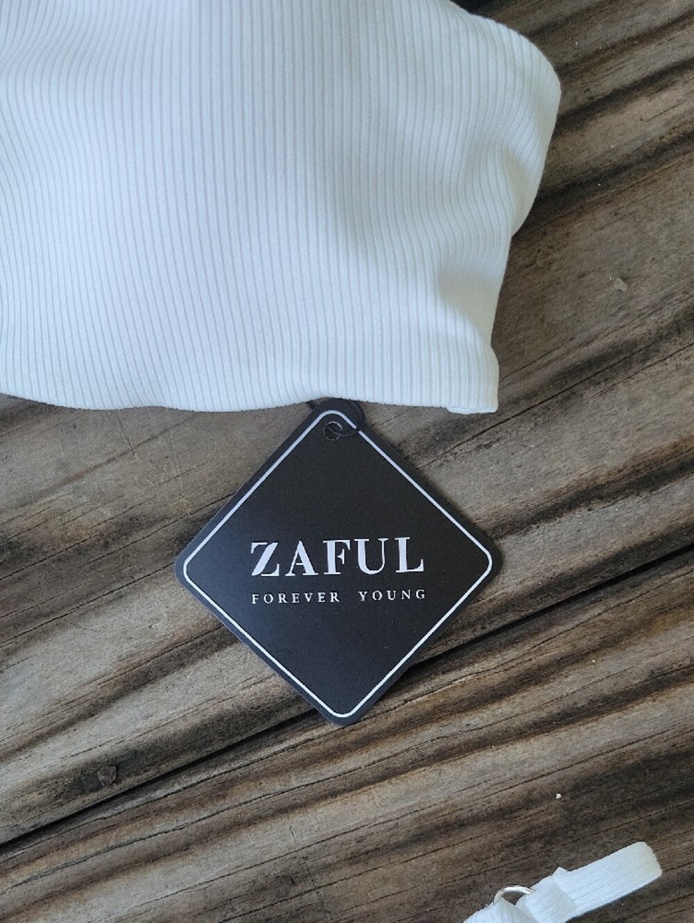 Zaful White Ribbed Ring-Front Bikini Set - Picture 2 of 7
